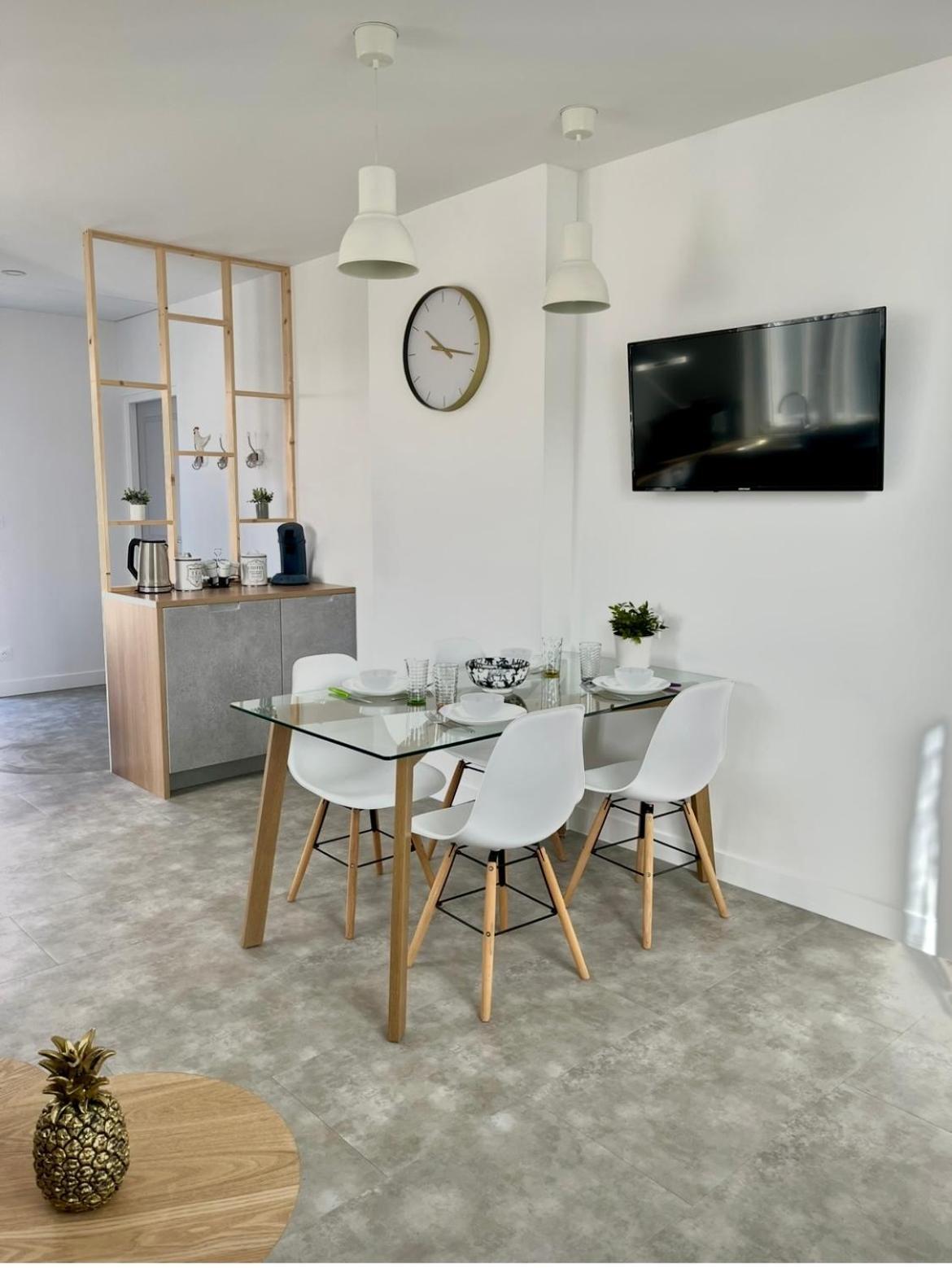 Cravanche Appartement Cosy Et Calme Avec Parking Et Terrasse Prives מראה חיצוני תמונה